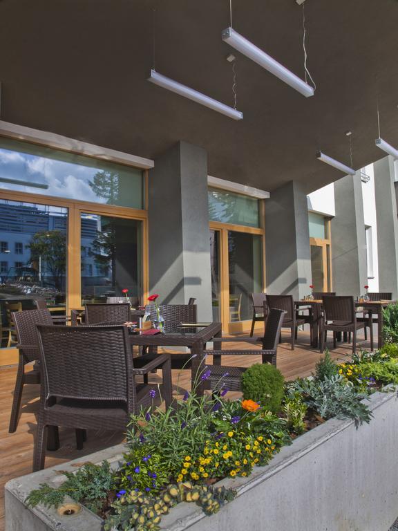 Ea Business Hotel Ихлава Екстериор снимка
